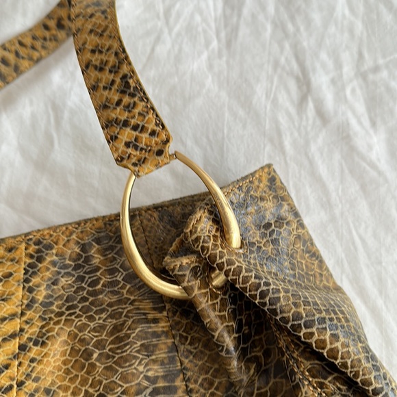 Antonio Melanin faux snake skin bag - Picture 6 of 7